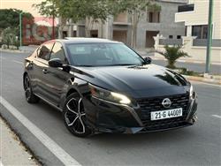 نيسان ألتيما